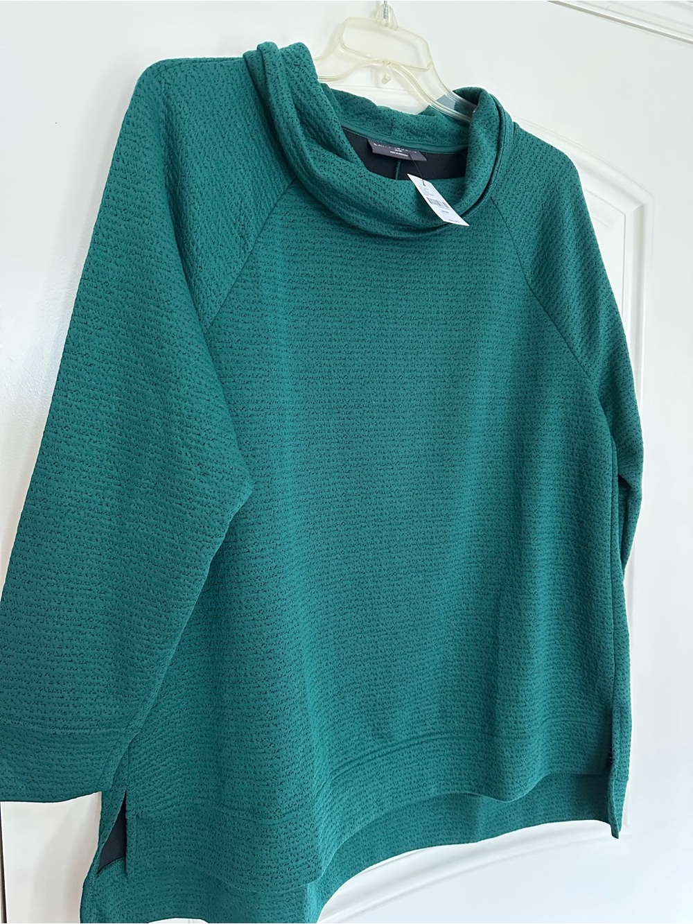 Lane Bryant Green Cowl Neck Women's Sweater, size 18/20, NWT